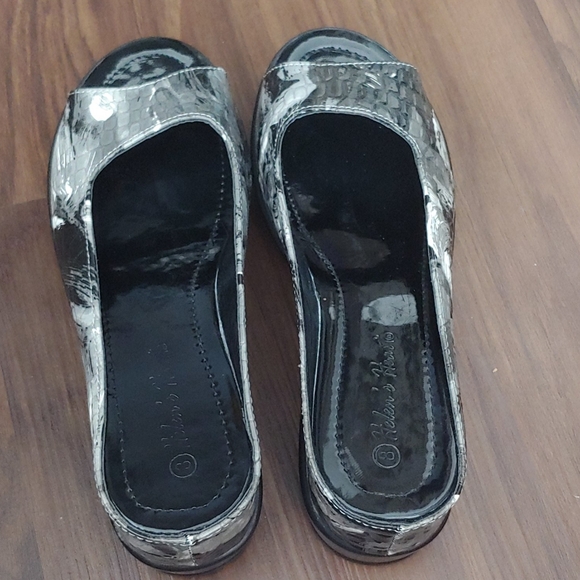 Helen's Heart Shoes - Black and gray Patent Leather Platform Slides, 8